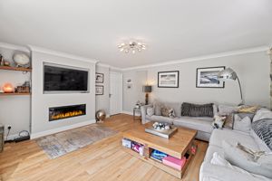 Lounge- click for photo gallery